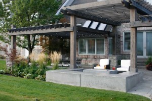 Outdoor dining space